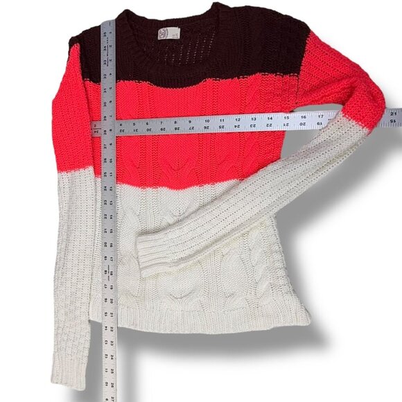 So Sweater Juniors Sz XS Pink/White Colorblock Long Sleeve Crew Neck Cable Knit - Picture 6 of 10